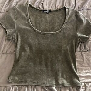**clearance sale**
Olive Green Ribbed Women's Top‎